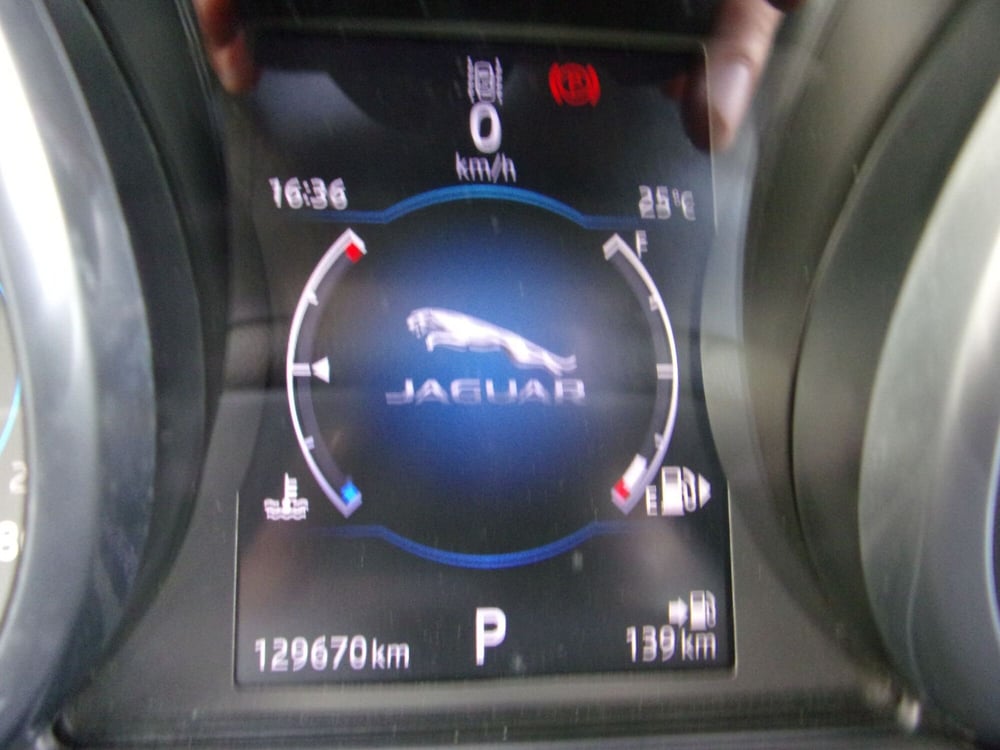 Jaguar XE usata a Reggio Emilia (14)