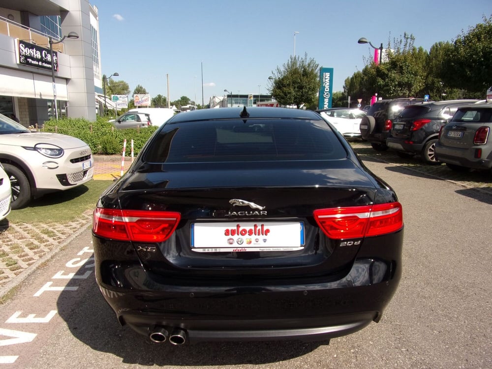 Jaguar XE usata a Reggio Emilia (5)