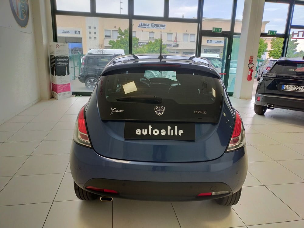 Lancia Ypsilon usata a Reggio Emilia (5)