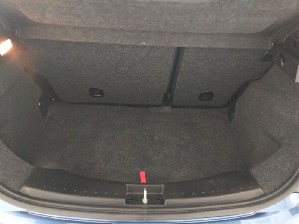 Lancia Ypsilon usata a Reggio Emilia (8)