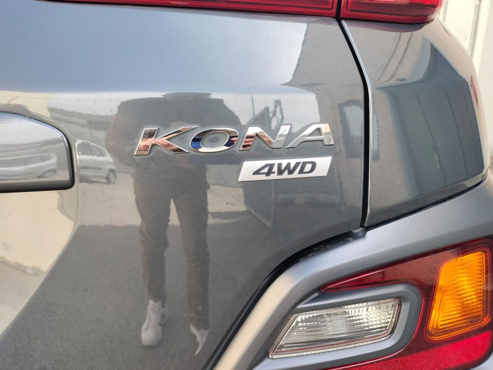 Hyundai Kona usata a Modena (14)