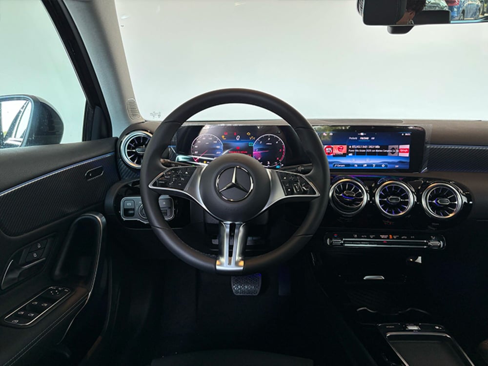 Mercedes-Benz Classe A nuova a Bergamo (7)