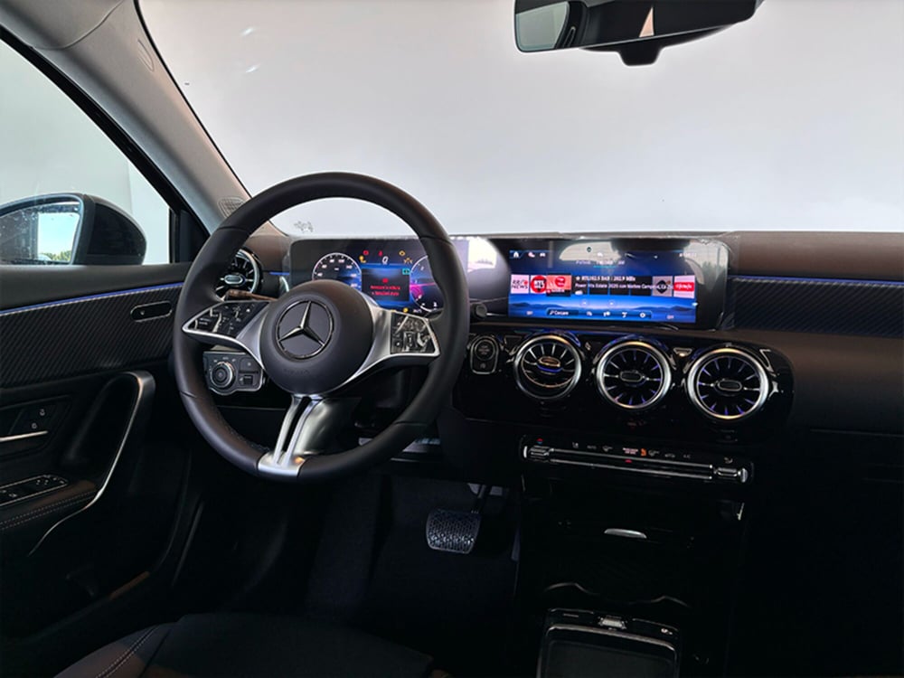 Mercedes-Benz Classe A nuova a Bergamo (8)