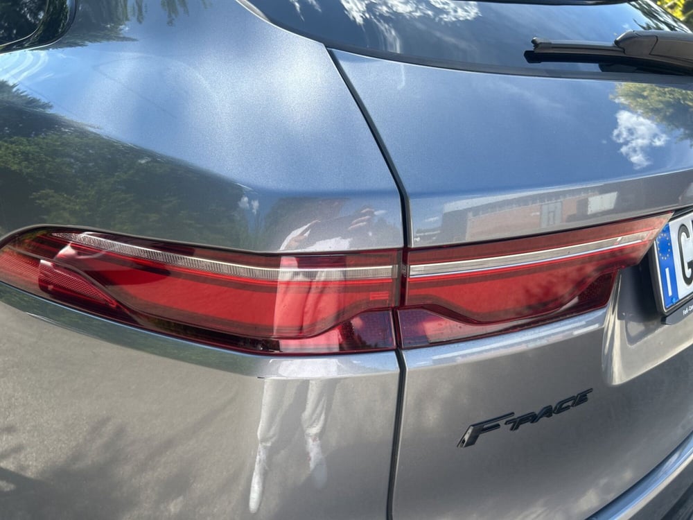 Jaguar F-Pace usata a Bologna (17)