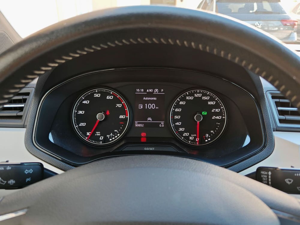 SEAT Arona usata a Palermo (10)