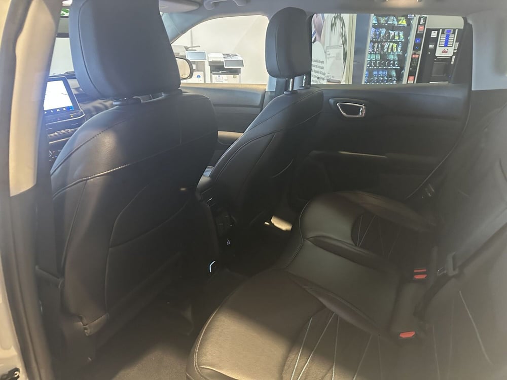 Jeep Compass usata a Milano (14)