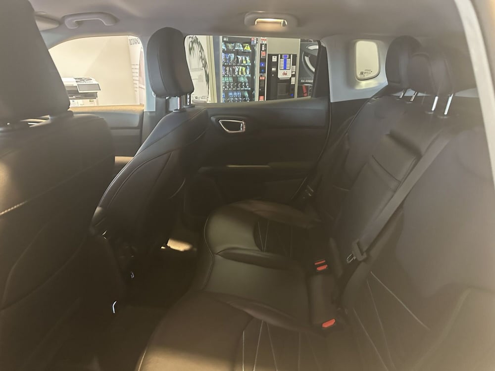 Jeep Compass usata a Milano (15)