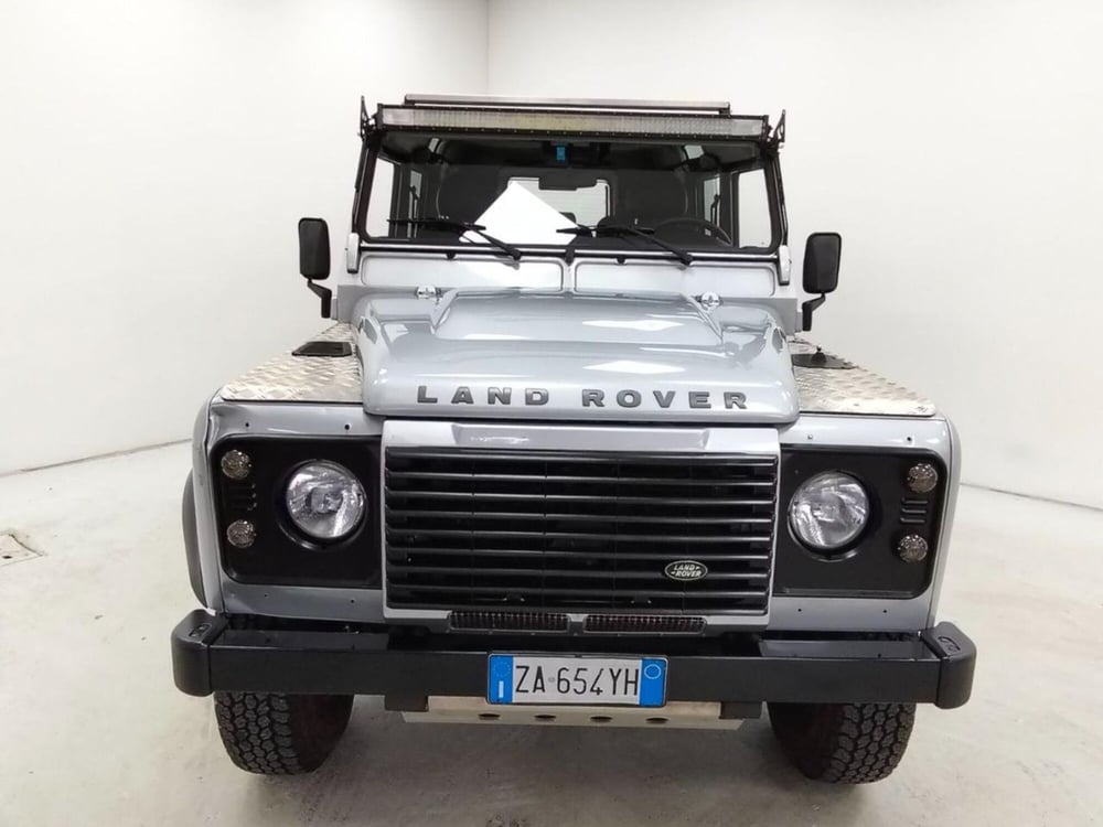 Land Rover Defender usata a Como (6)