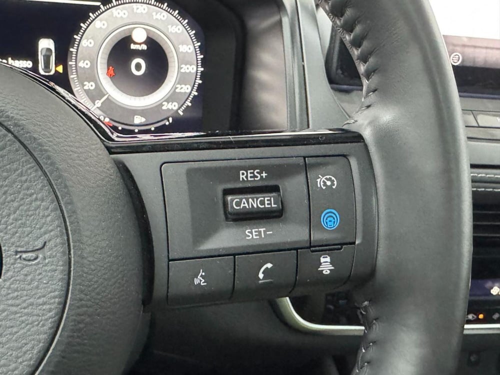 Nissan Qashqai usata a Como (12)