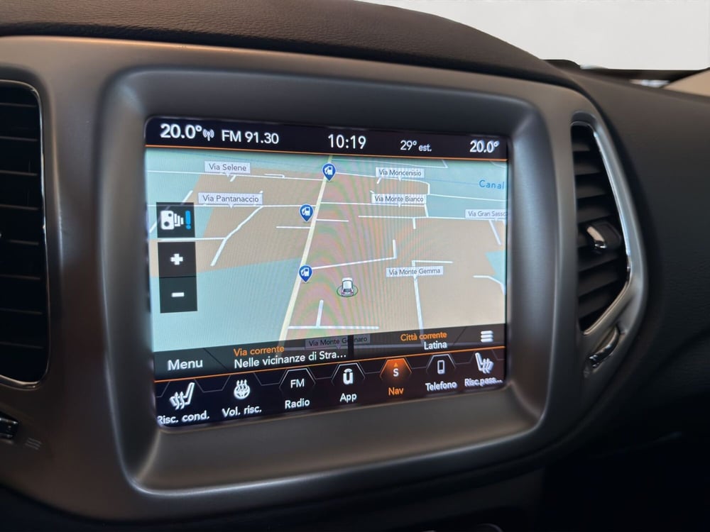 Jeep Compass usata a Latina (18)