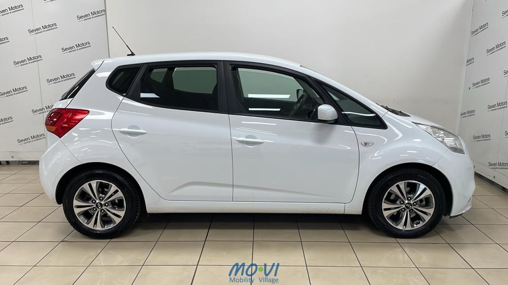 Kia Venga usata a Torino (5)