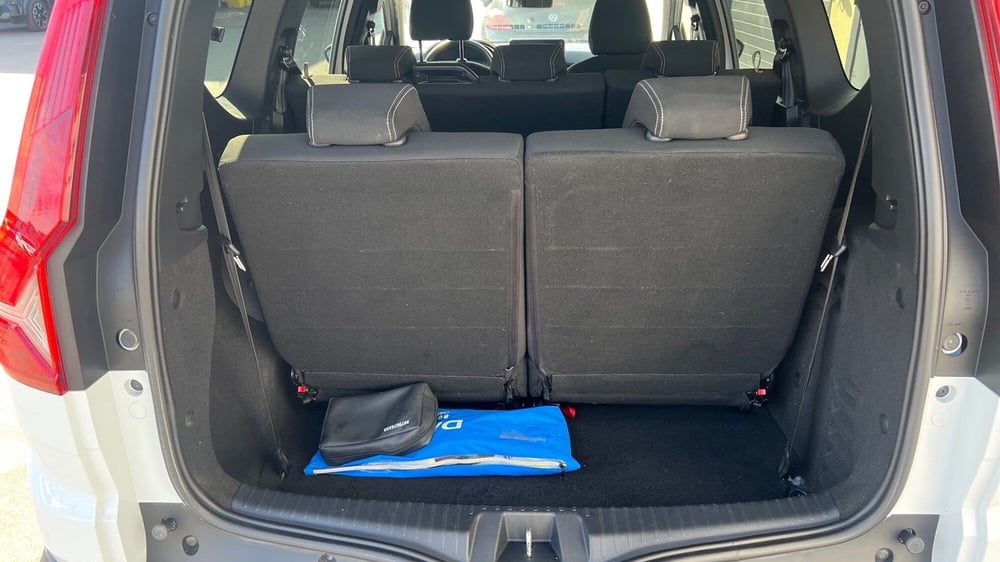 Dacia Jogger usata a Parma (15)