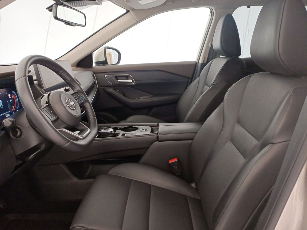 Nissan X-Trail usata a Bari (6)