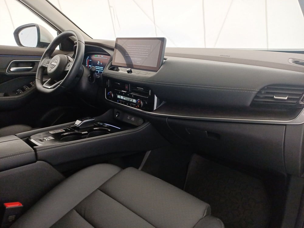 Nissan X-Trail usata a Bari (7)