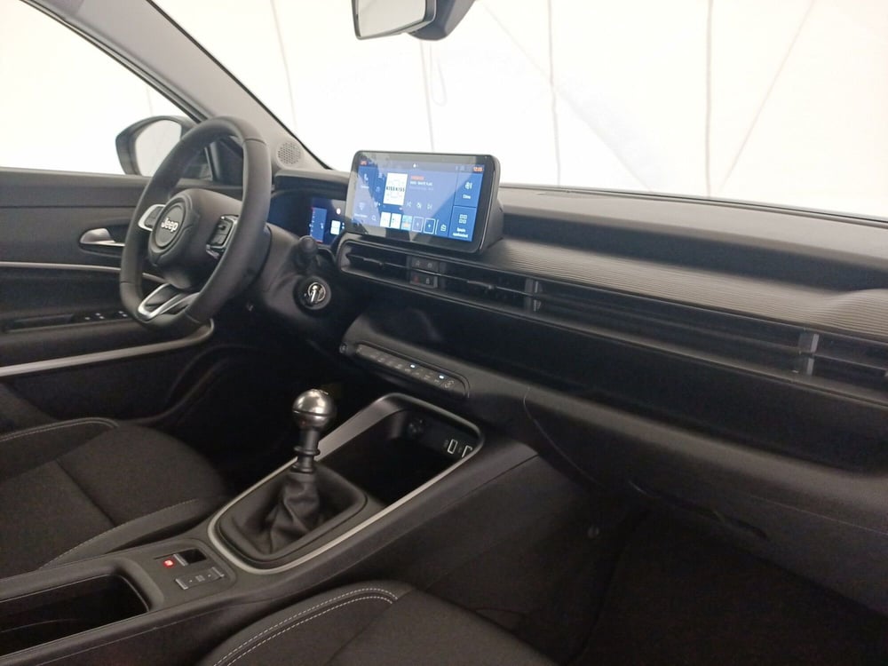 Jeep Avenger usata a Bari (10)