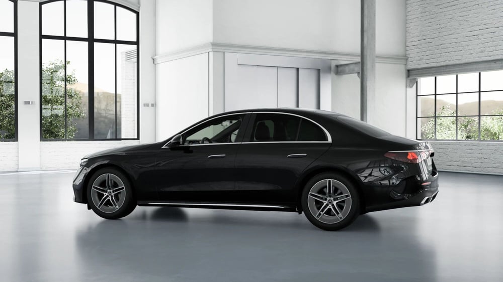 Mercedes-Benz Classe E nuova a Pescara (3)