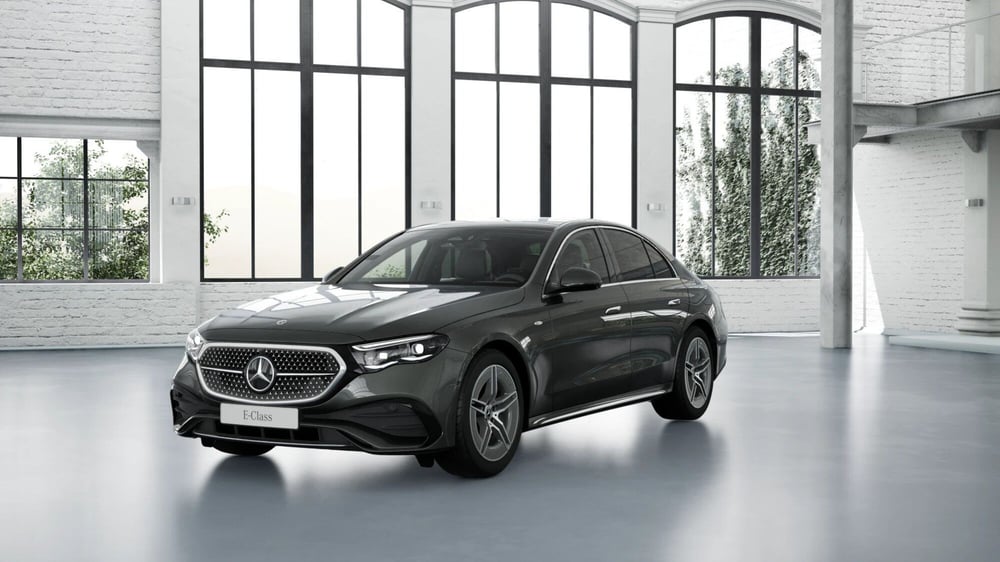 Mercedes-Benz Classe E nuova a Pescara (2)