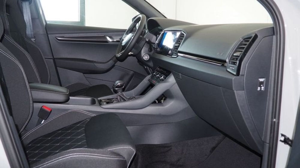 Skoda Karoq nuova a Torino (13)
