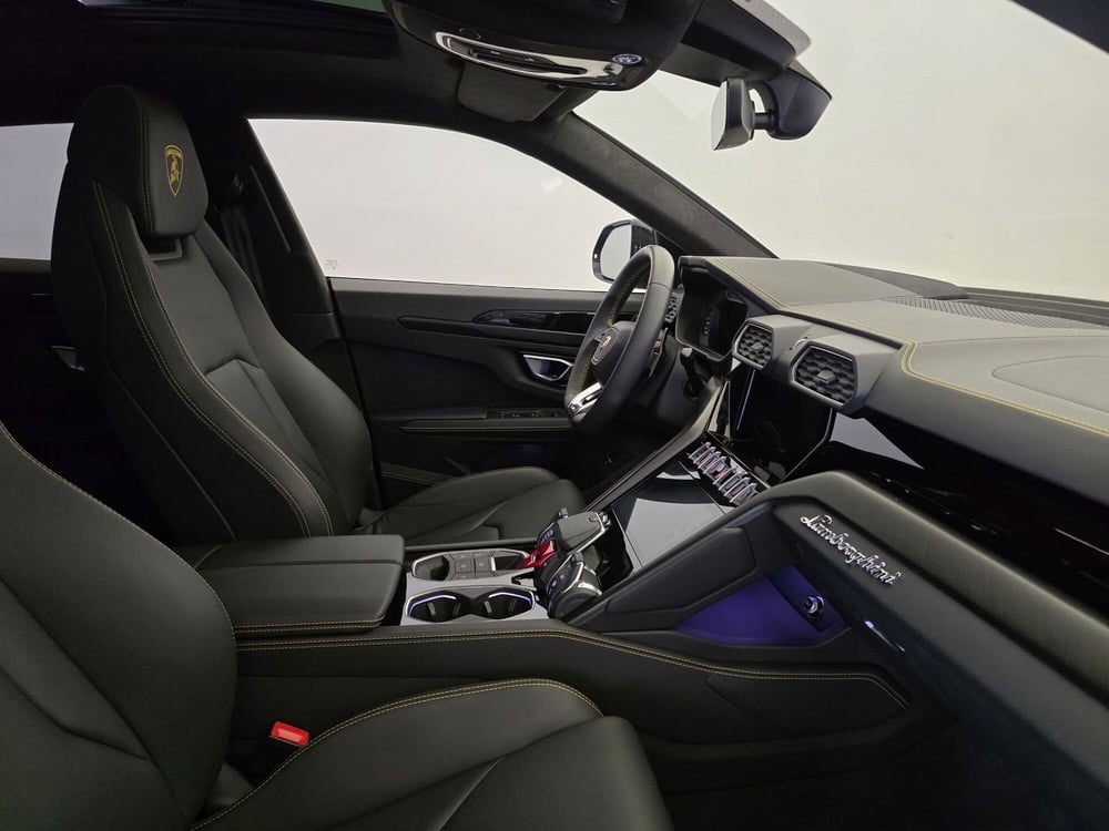 Lamborghini Urus usata a Bologna (6)