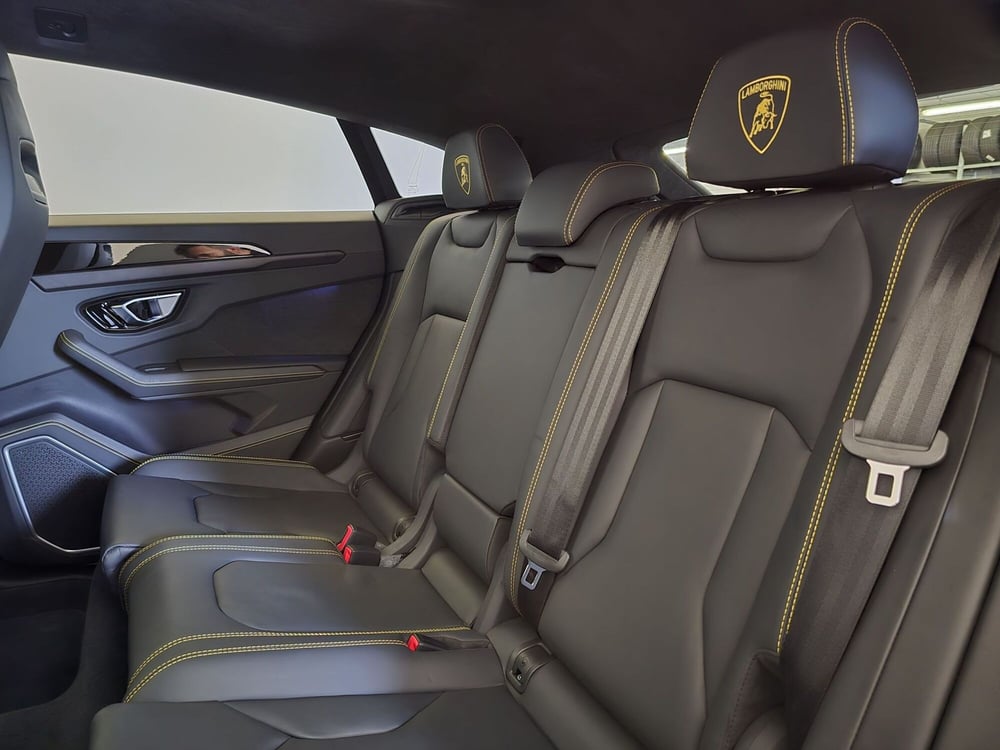Lamborghini Urus usata a Bologna (8)