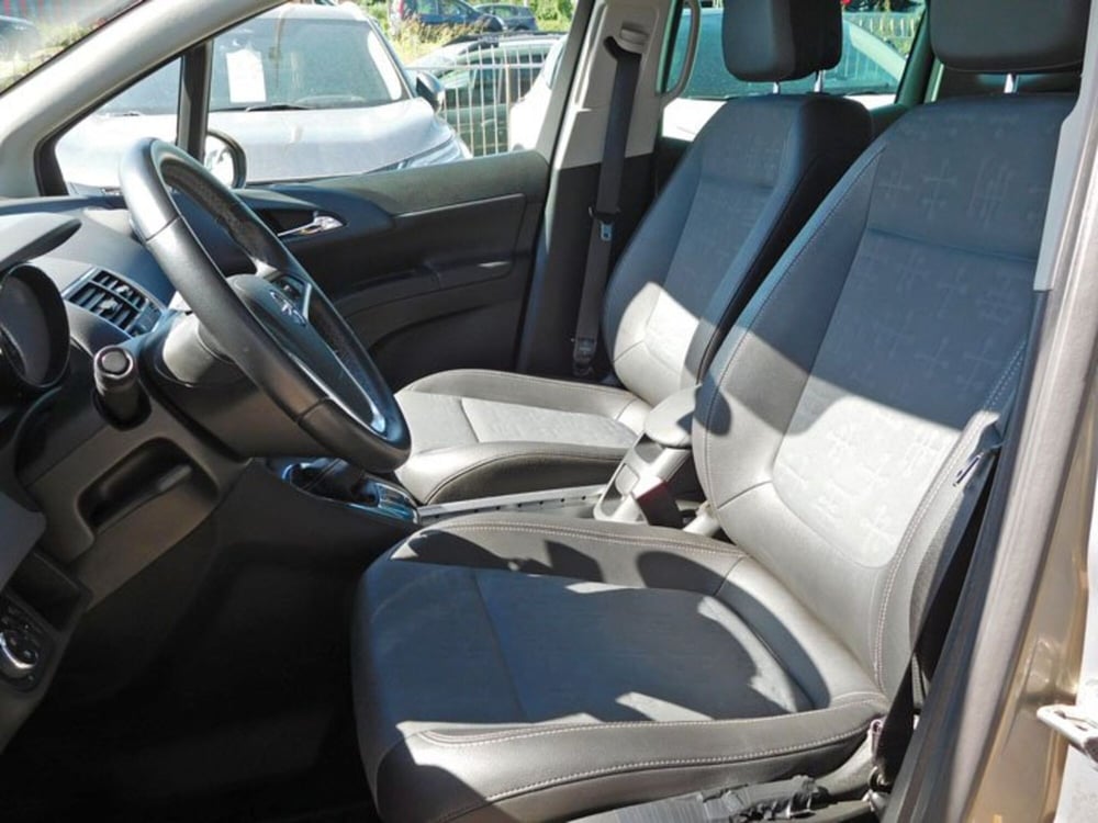 Opel Meriva usata a Rimini (5)