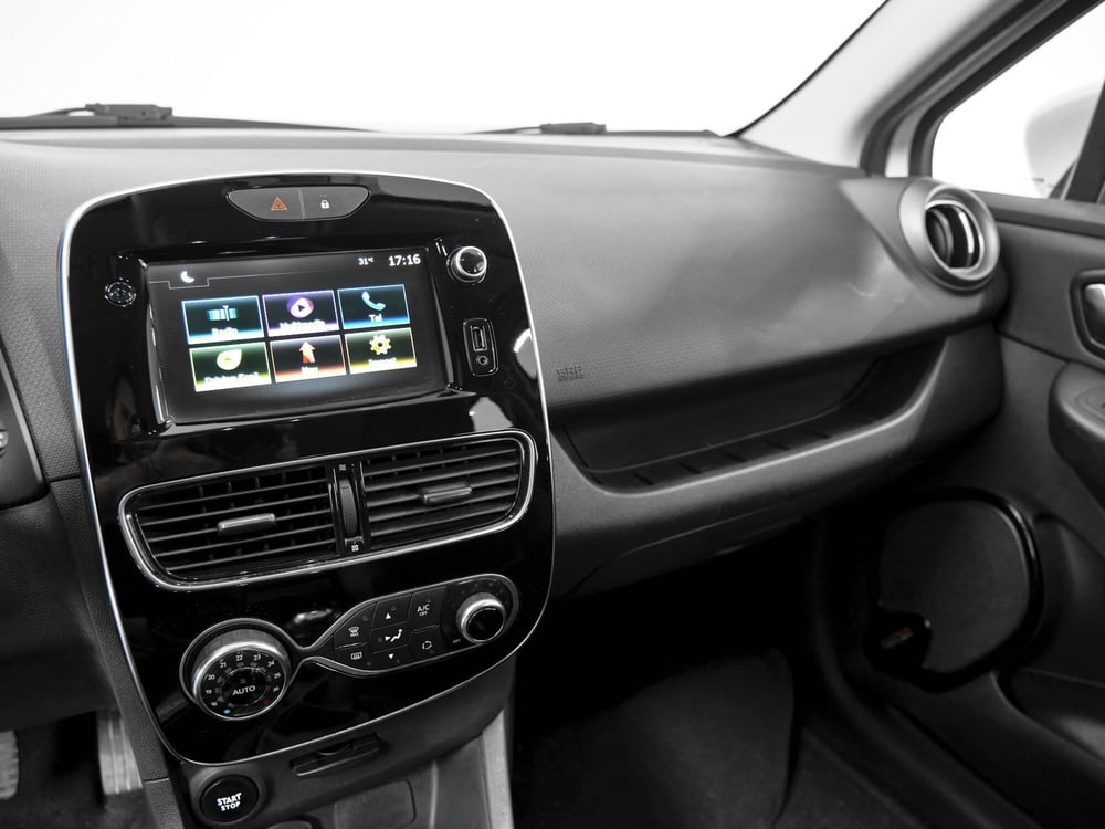 Renault Clio usata a Prato (11)