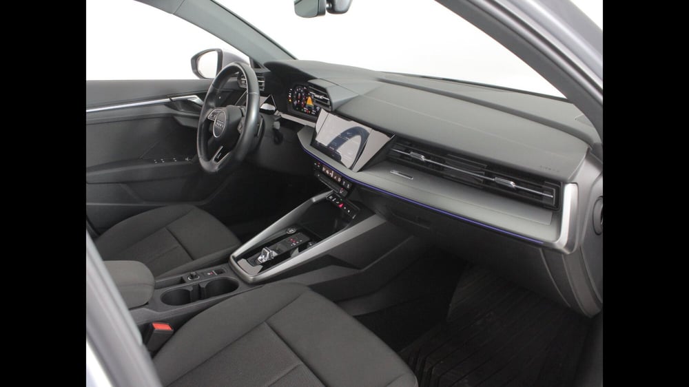 Audi A3 Sportback usata a Palermo (10)
