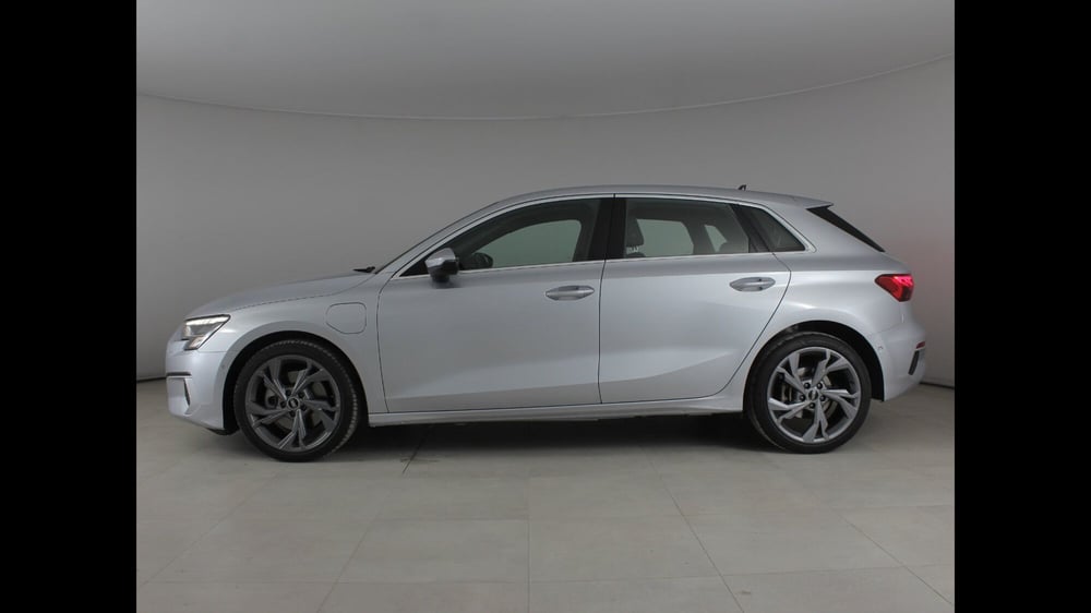 Audi A3 Sportback usata a Palermo (4)