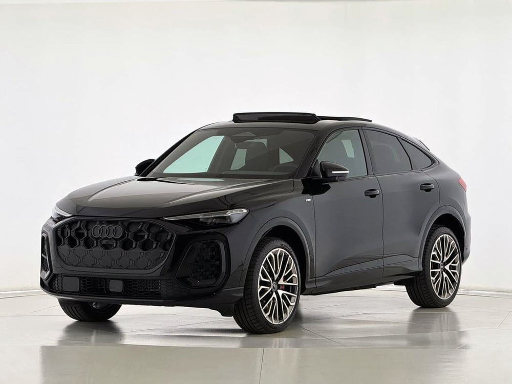 Audi Q5 Sportback nuova a Perugia (3)