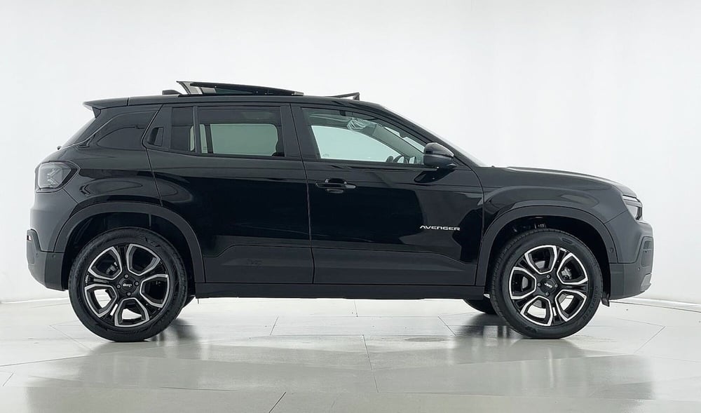 Jeep Avenger nuova a Perugia (3)