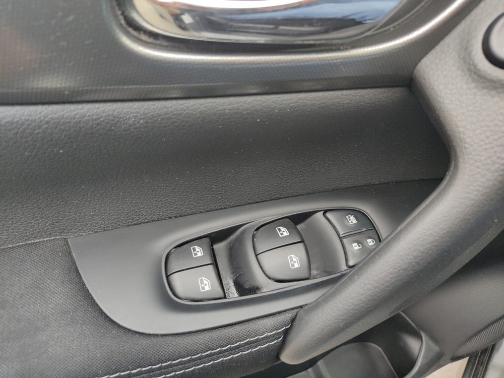 Nissan Qashqai nuova a Parma (18)