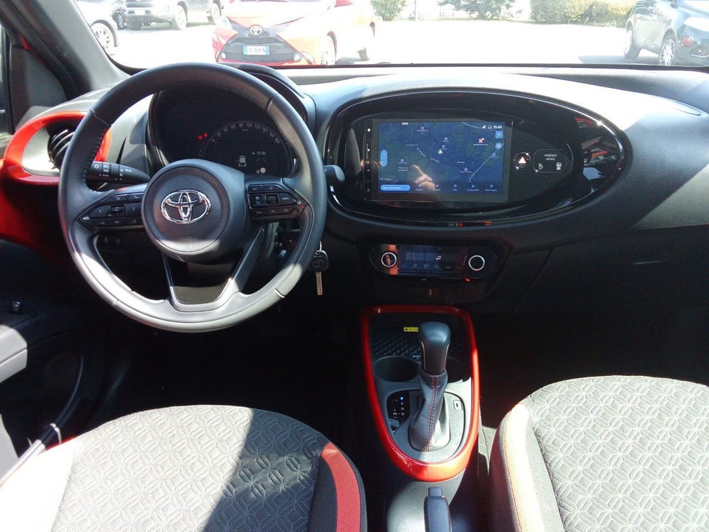 Toyota Aygo X usata a Bergamo (8)