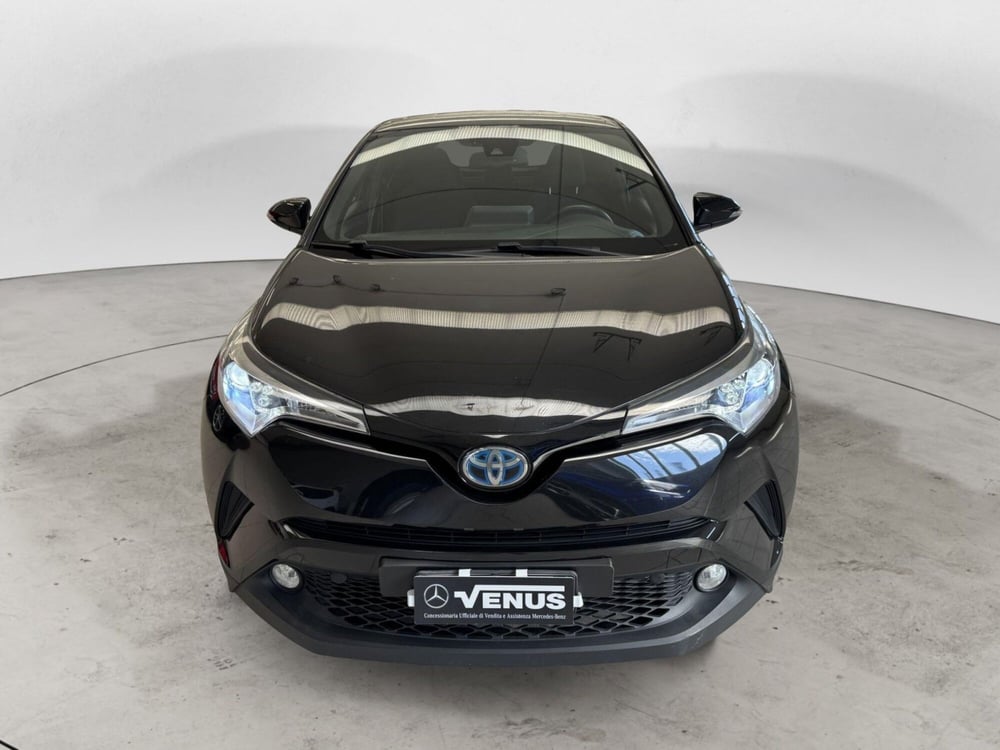 Toyota Toyota C-HR usata a Monza e Brianza (2)