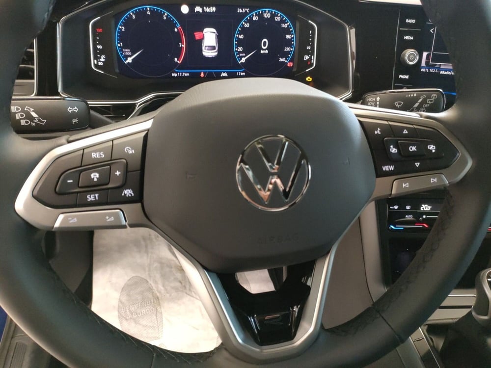 Volkswagen Taigo nuova a Bologna (11)