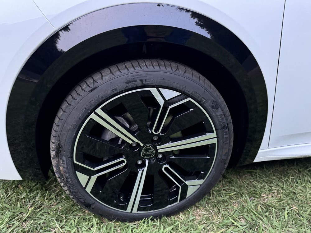 Lancia Ypsilon nuova a Salerno (17)