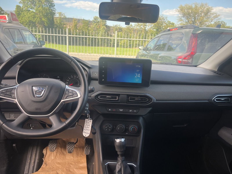 Dacia Jogger usata a L'Aquila (16)