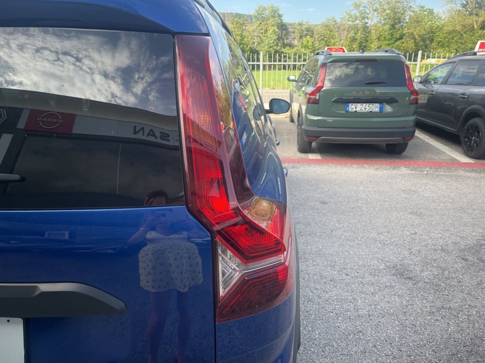 Dacia Jogger usata a L'Aquila (17)