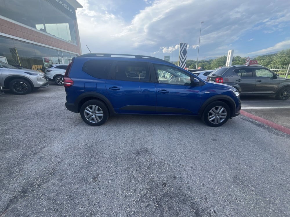 Dacia Jogger usata a L'Aquila (7)