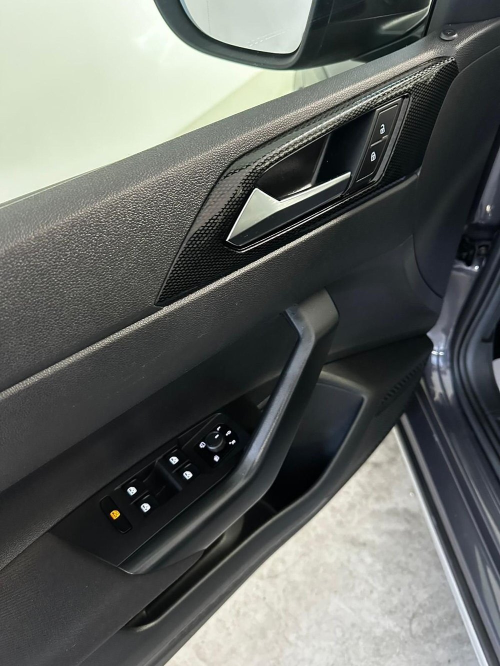 Volkswagen Taigo usata a L'Aquila (9)