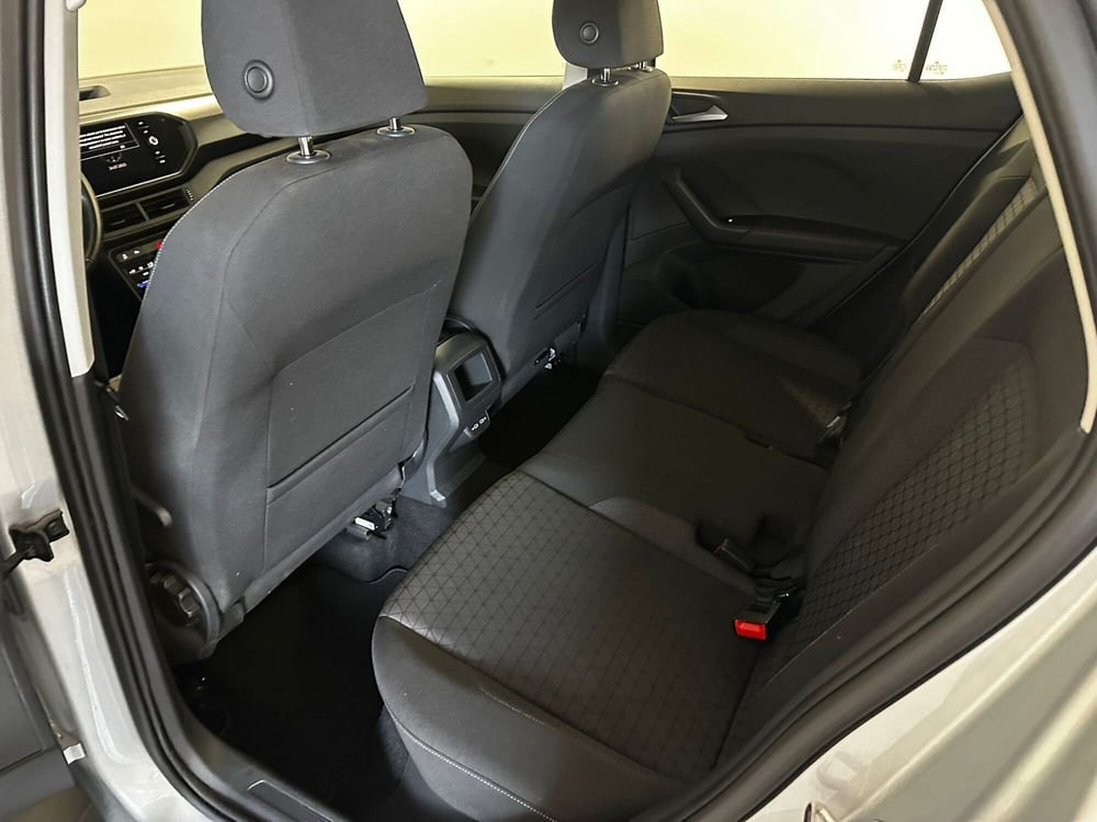 Volkswagen T-Cross usata a L'Aquila (11)