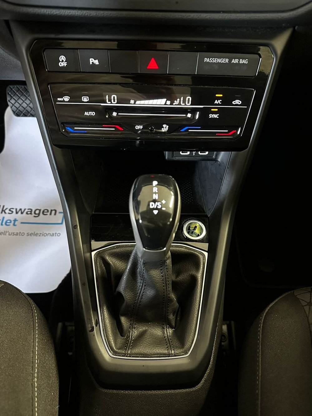 Volkswagen T-Cross usata a L'Aquila (17)