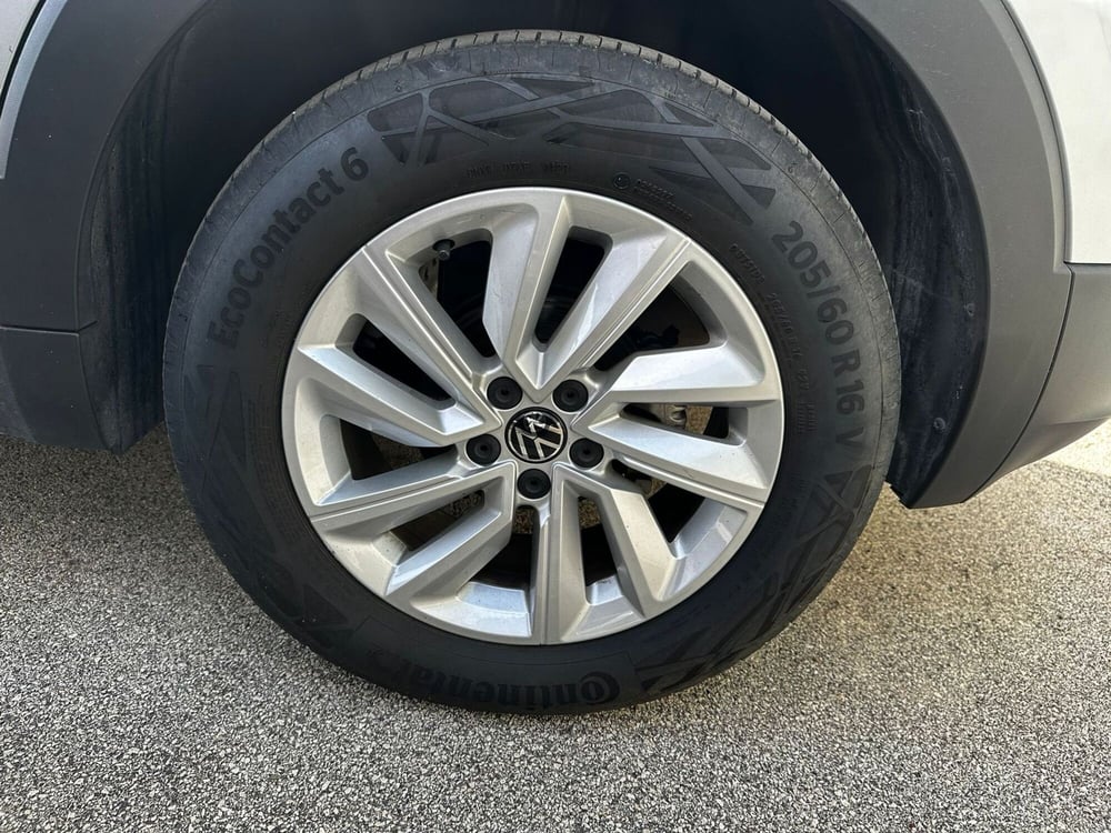 Volkswagen T-Cross usata a L'Aquila (8)