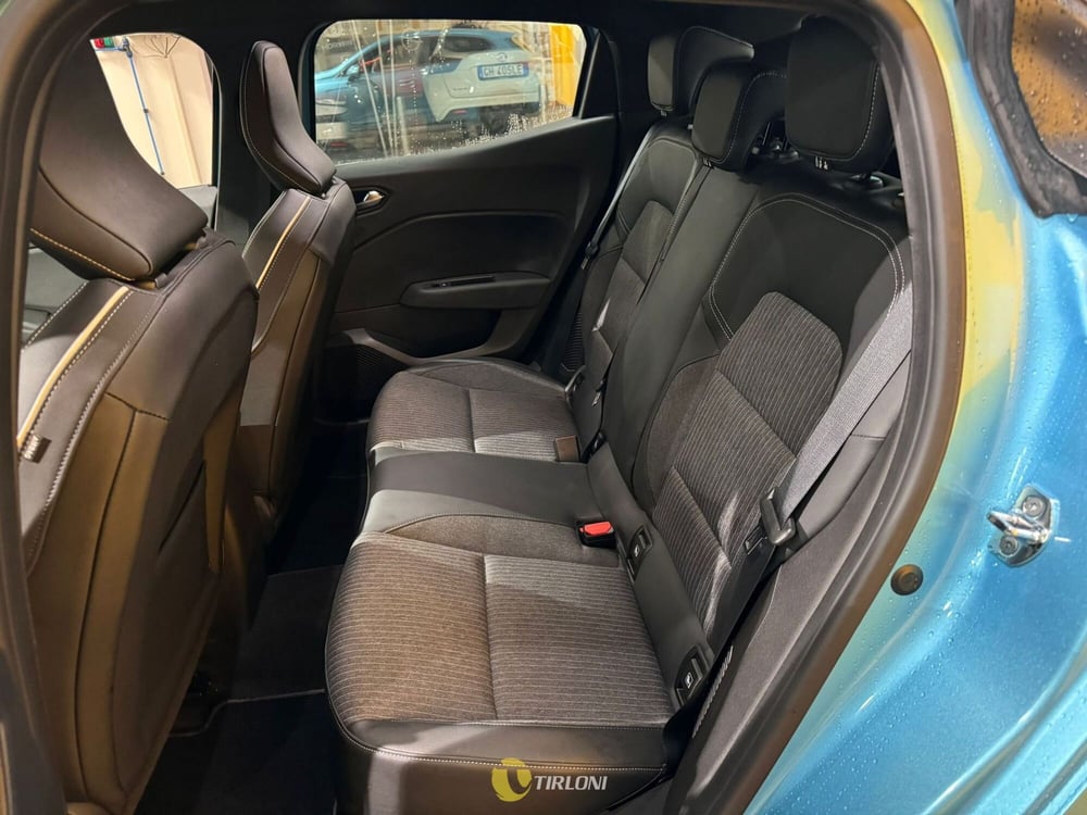 Renault Clio usata a Milano (15)