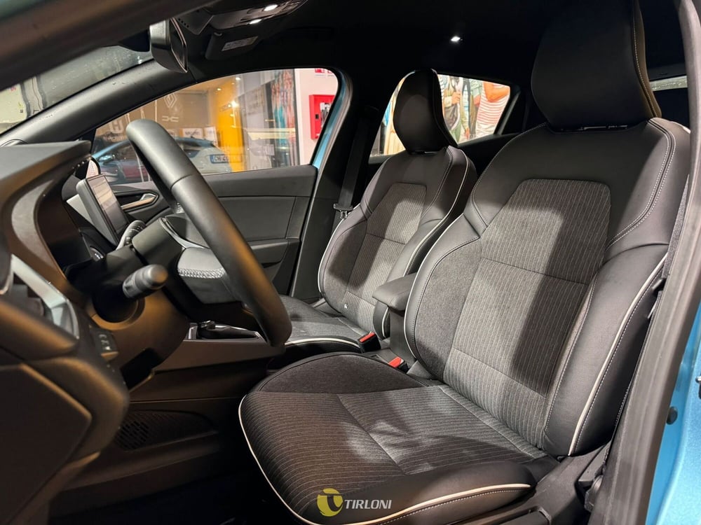 Renault Clio usata a Milano (8)