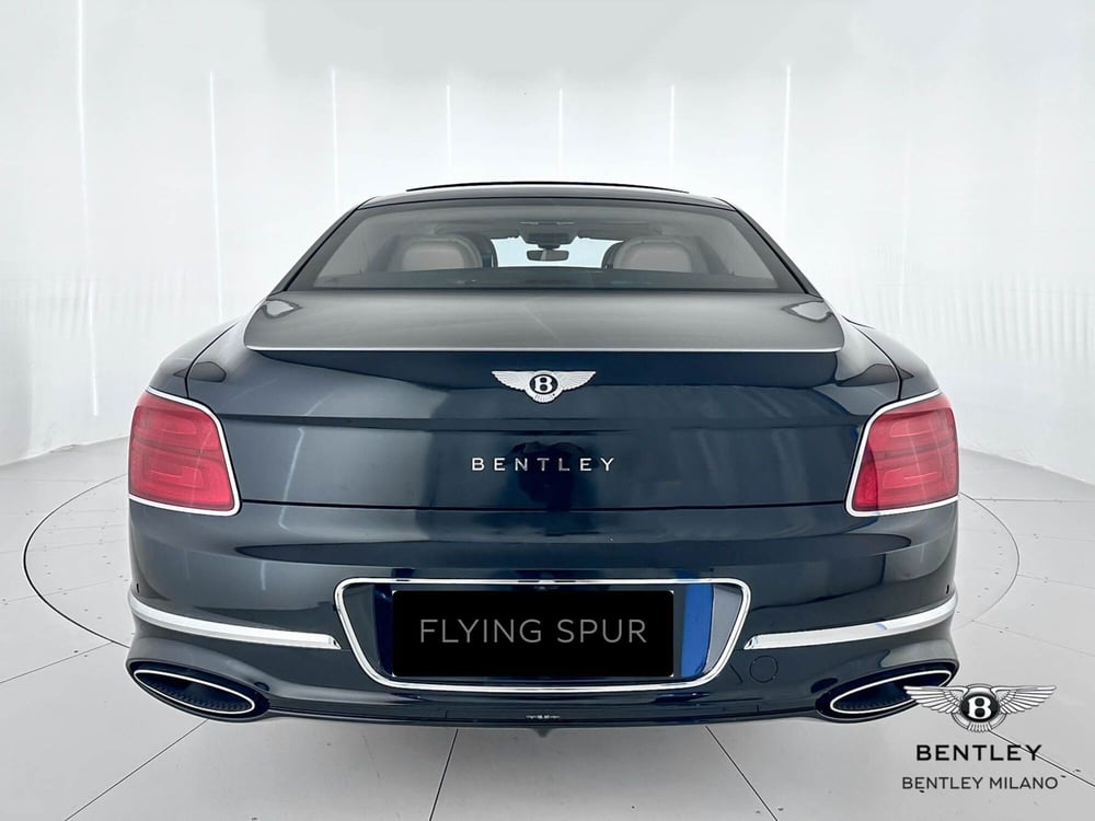Bentley Flying nuova a Milano (6)
