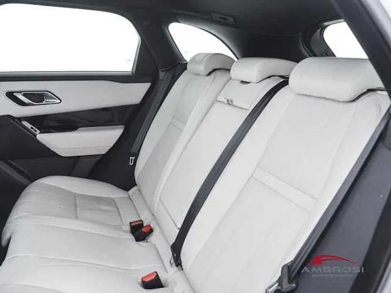 Land Rover Range Rover Velar usata a Viterbo (10)