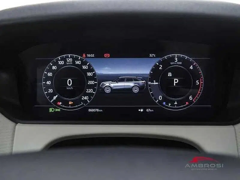 Land Rover Range Rover Velar usata a Viterbo (13)