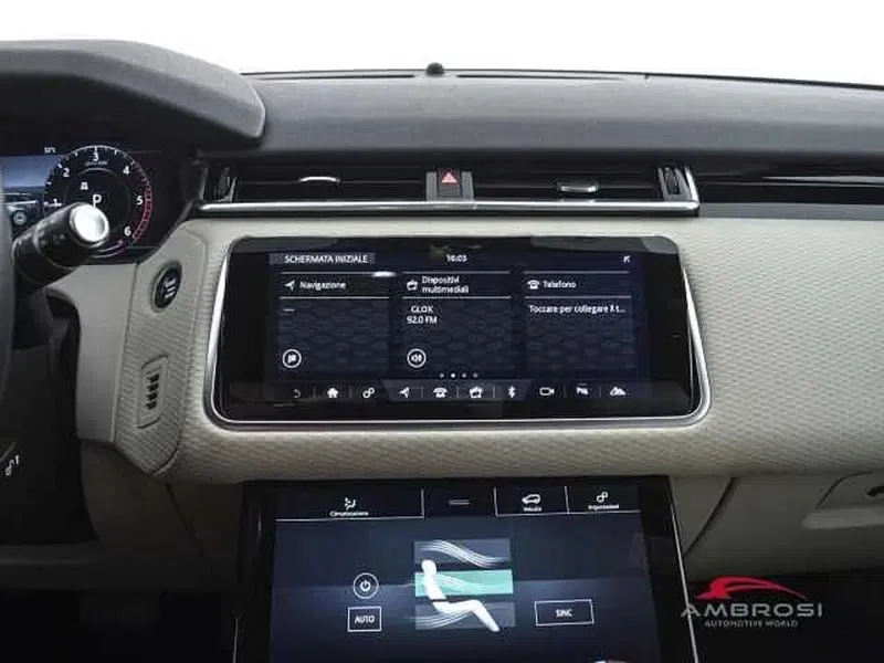Land Rover Range Rover Velar usata a Viterbo (19)