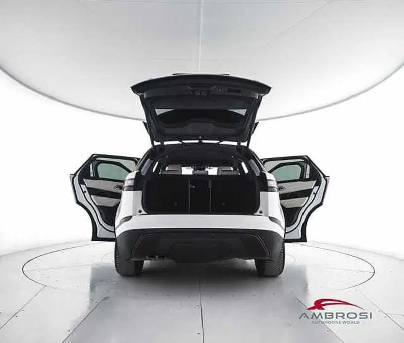 Land Rover Range Rover Velar usata a Viterbo (7)