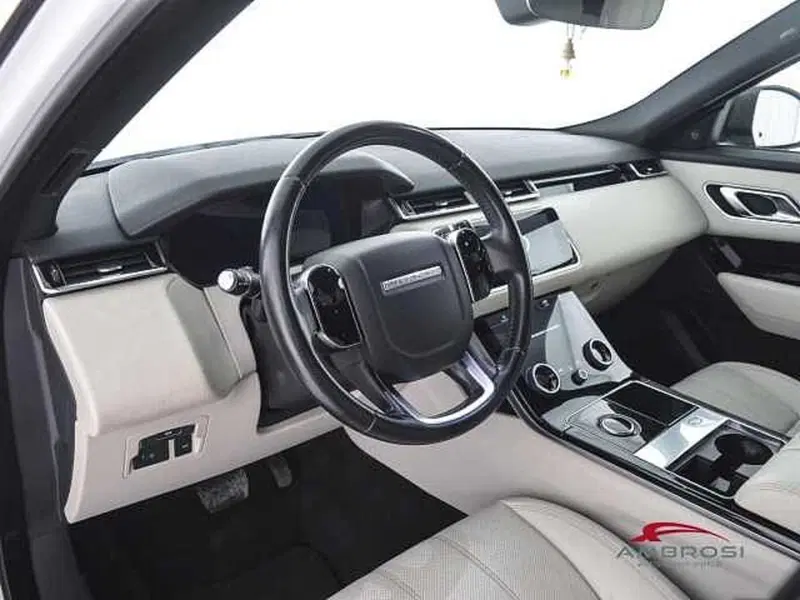 Land Rover Range Rover Velar usata a Viterbo (8)